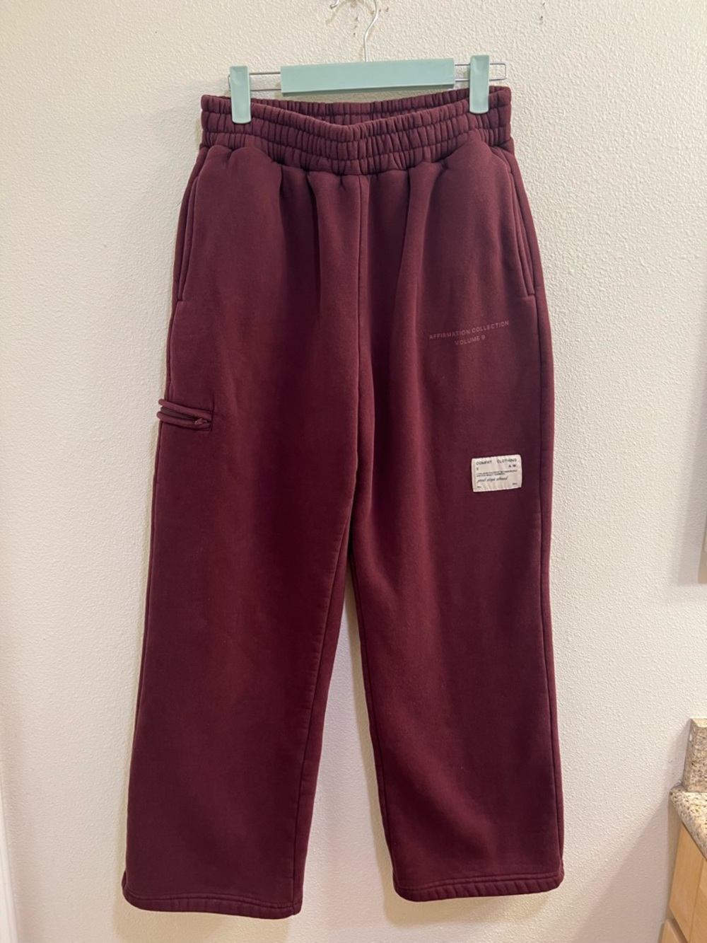 Comfrt Affirmation Collection Wide Leg Sweatpants Burgundy Size M